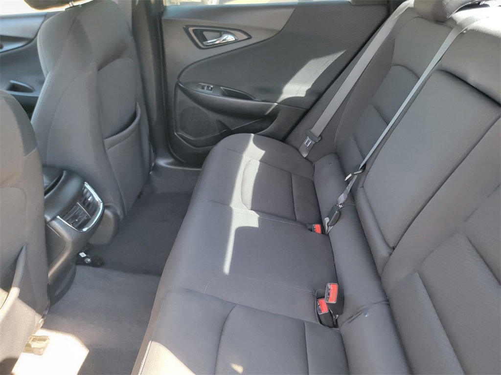 Used 2020 Chevrolet Malibu LT image 16
