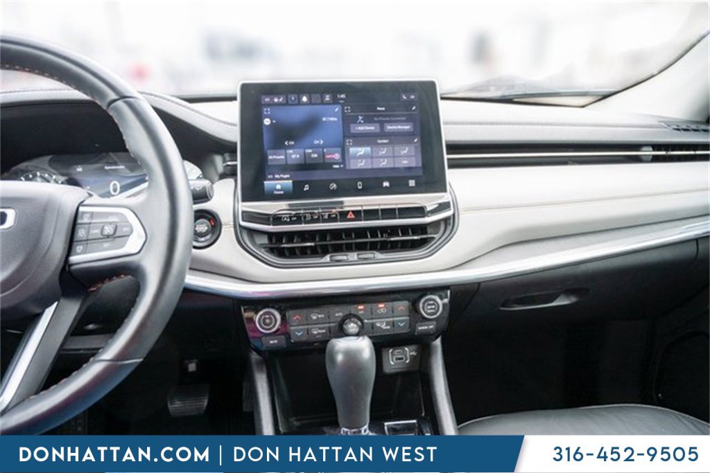 Used 2022 Jeep Compass Limited image 8