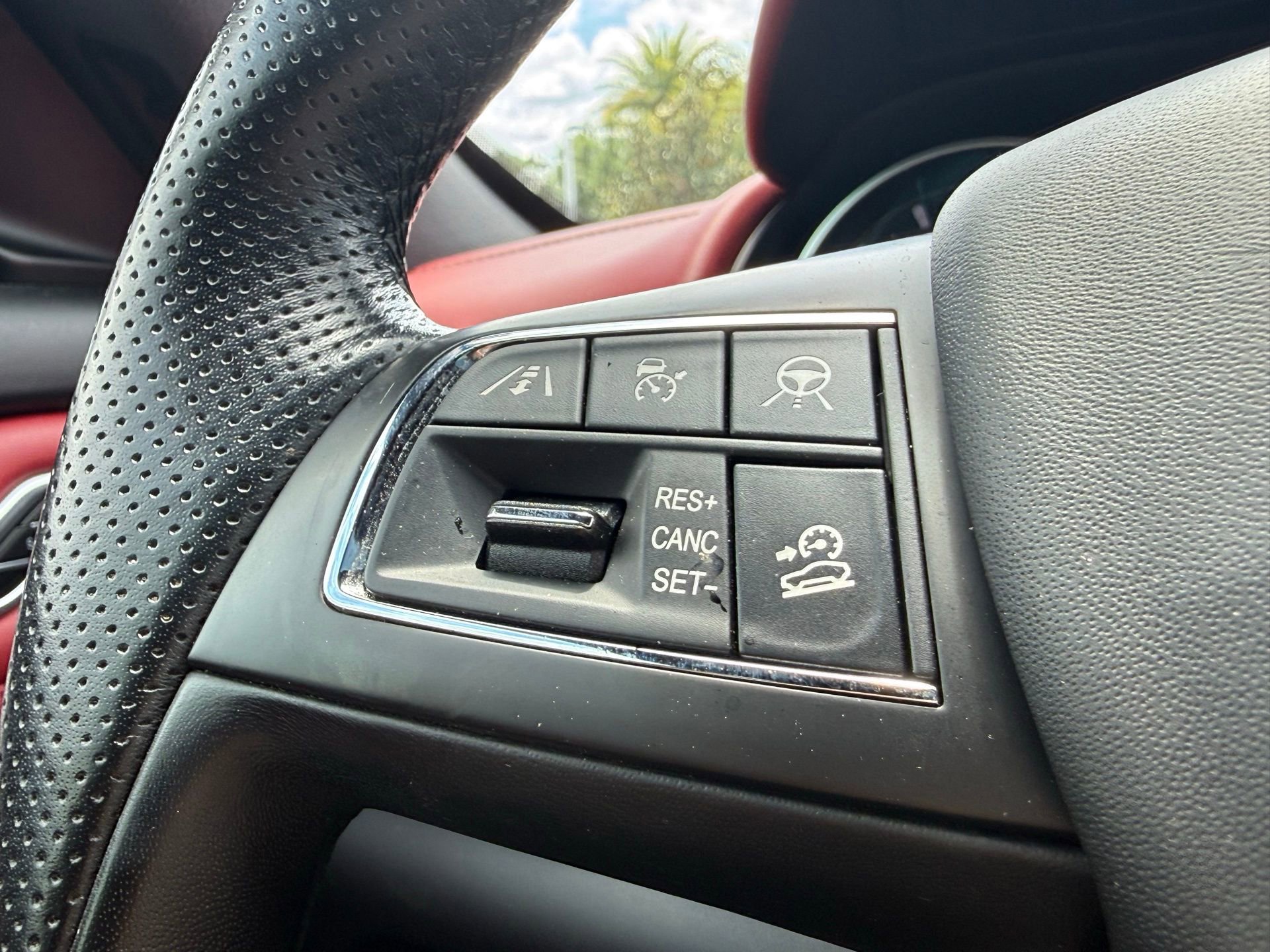 Used 2022 Maserati Levante GT image 45