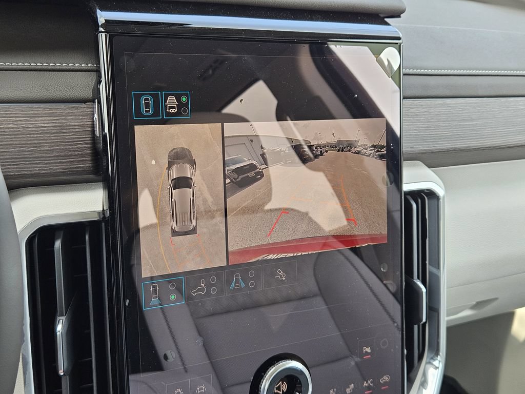 New 2026 GMC Acadia Denali w/ Super Cruise Package FWD image 17