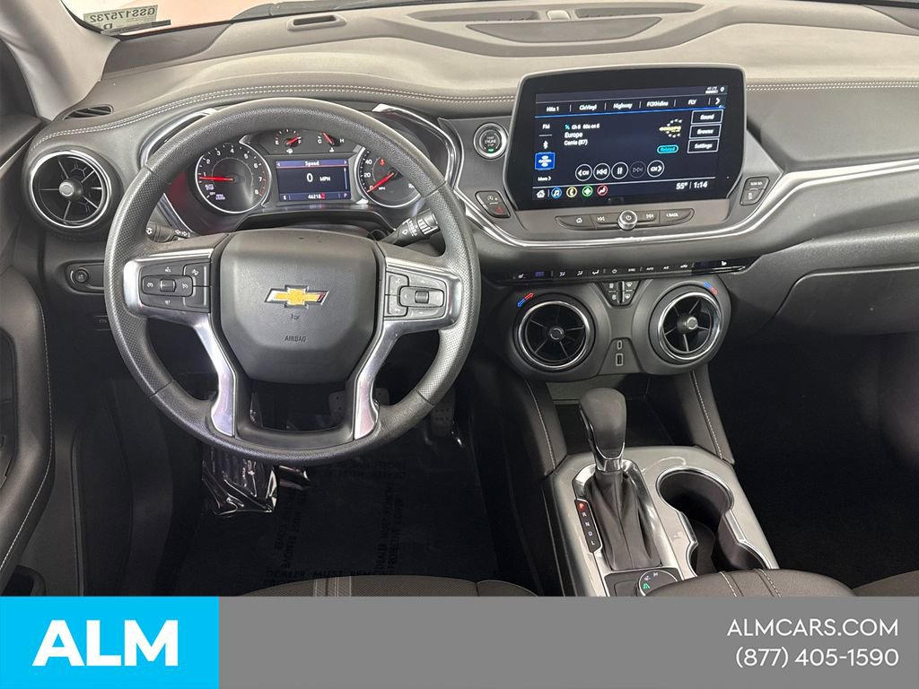 Used 2025 Chevrolet Blazer LT image 28