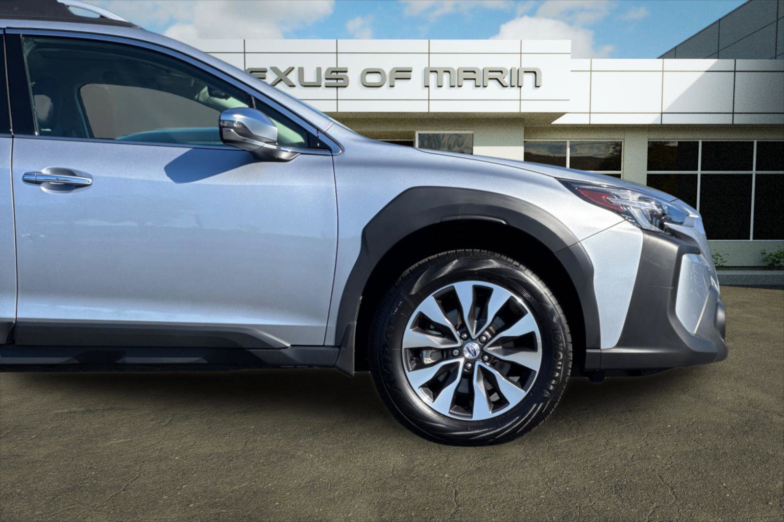 Used 2025 Subaru Outback Touring w/ Popular Package #2 image 36