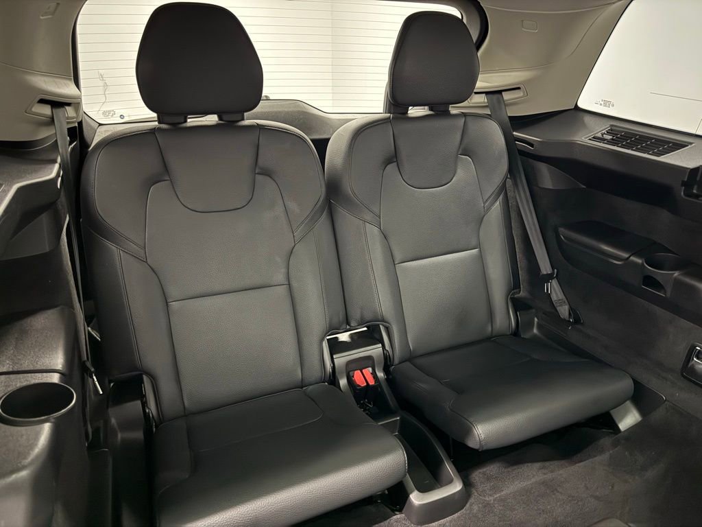 Used 2024 Volvo XC90 T8 Core image 19
