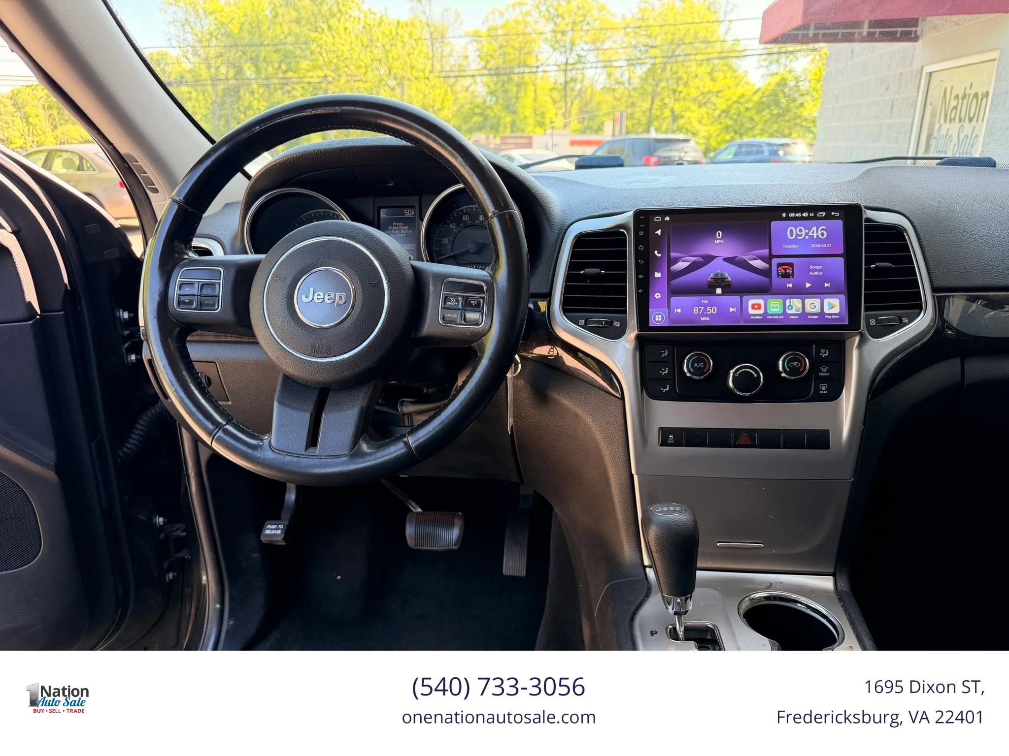 Used 2011 Jeep Grand Cherokee Laredo AWD/4WD image 10