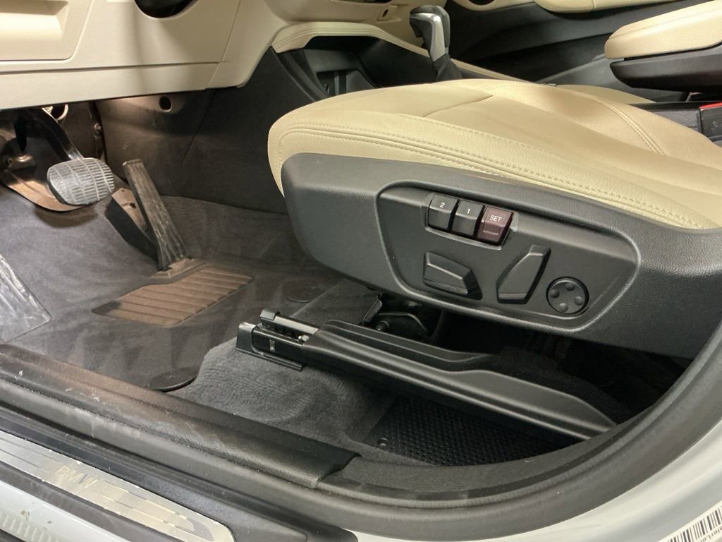 Used 2019 BMW X1 xDrive28i w/ Convenience Package AWD/4WD image 20