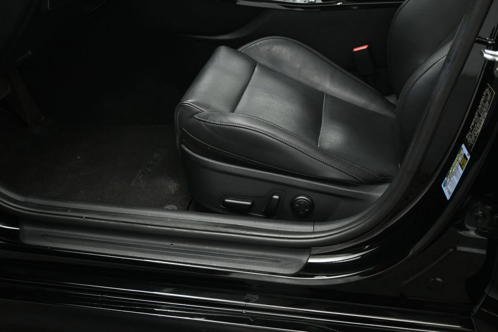 Used 2019 Kia Stinger Premium RWD image 9
