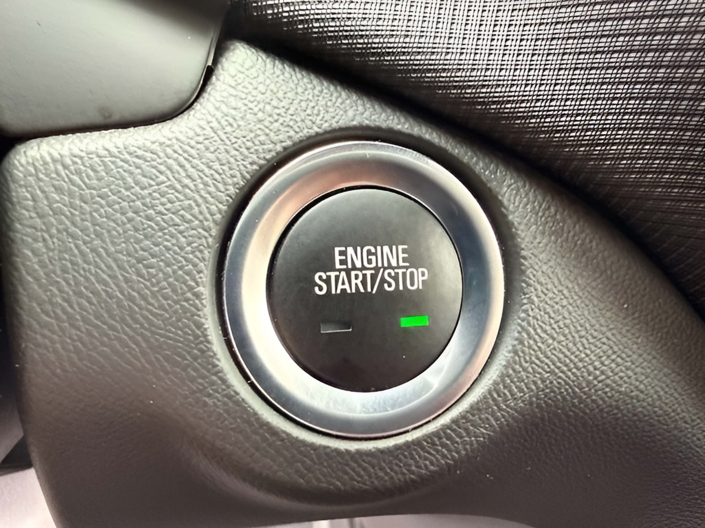 Used 2023 Chevrolet Equinox RS FWD image 22