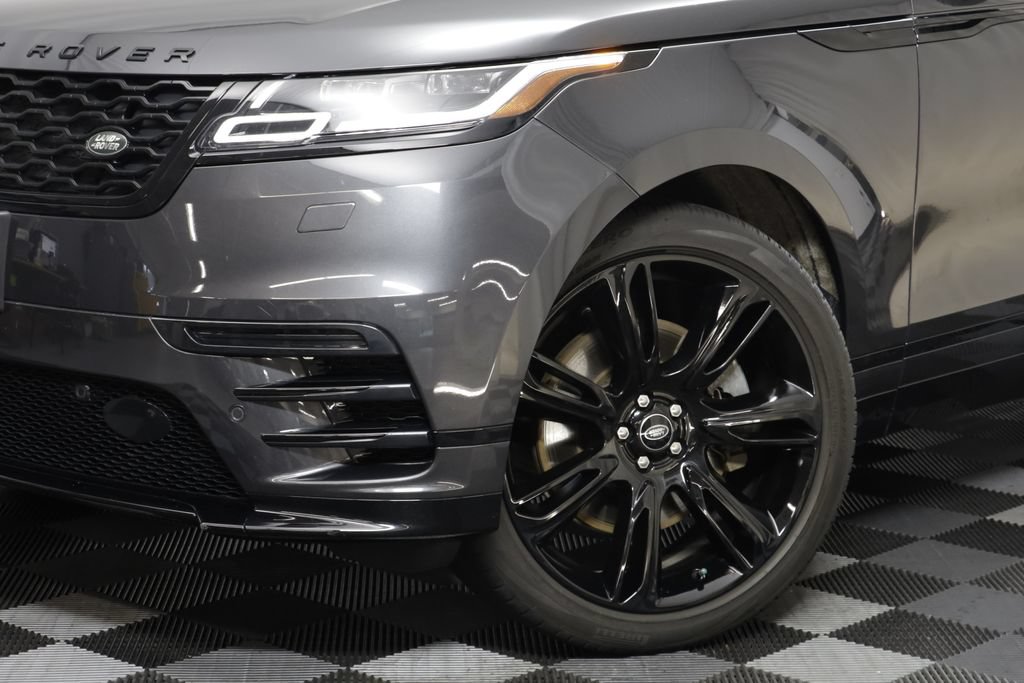 Used 2023 Land Rover Range Rover Velar HST AWD/4WD image 3