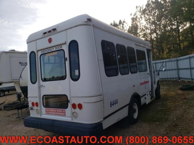 Used 2011 Ford E-350 and Econoline 350 Super Duty w/ Shuttle Bus Prep Pkg RWD image 2