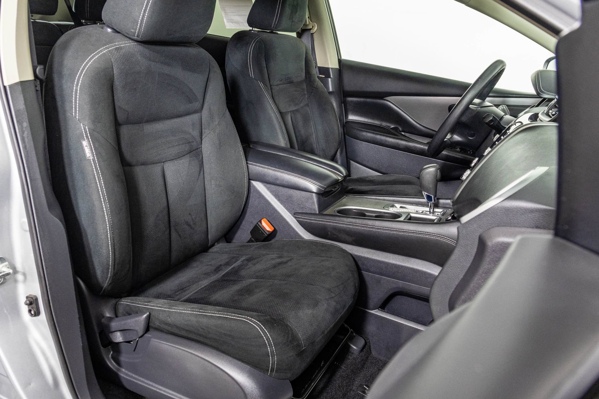 Used 2019 Nissan Murano S AWD/4WD image 42