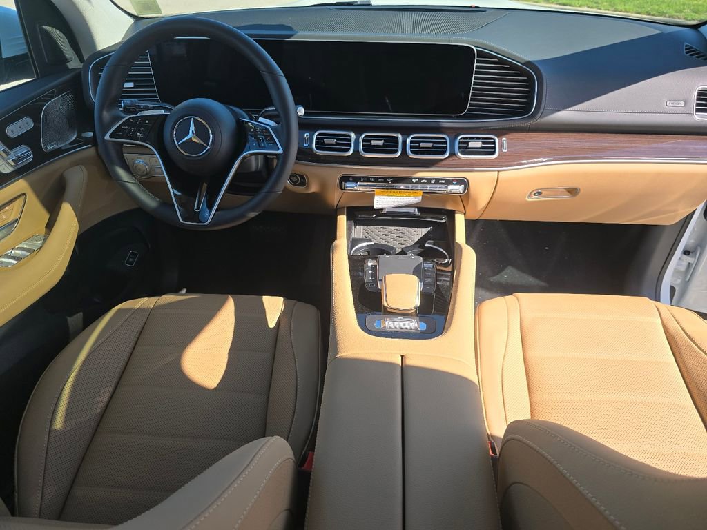 New 2026 Mercedes-Benz GLS 450 4MATIC image 22