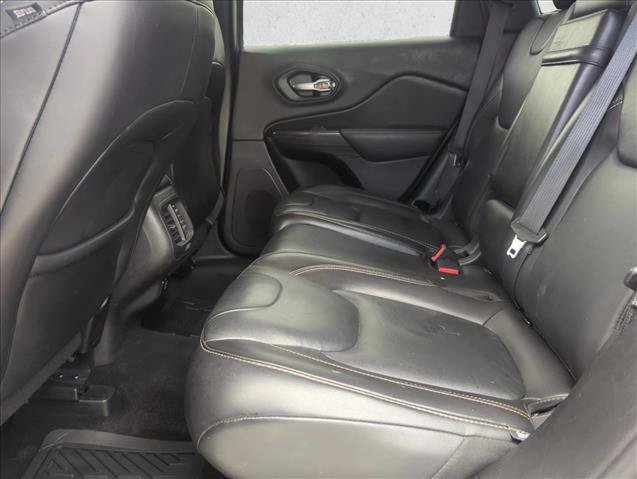 Used 2017 Jeep Cherokee Limited FWD image 15