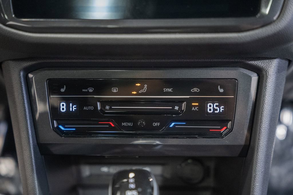 Used 2024 Volkswagen Tiguan SE R-Line image 22