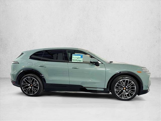 New 2026 Porsche Cayenne Electric AWD/4WD image 8