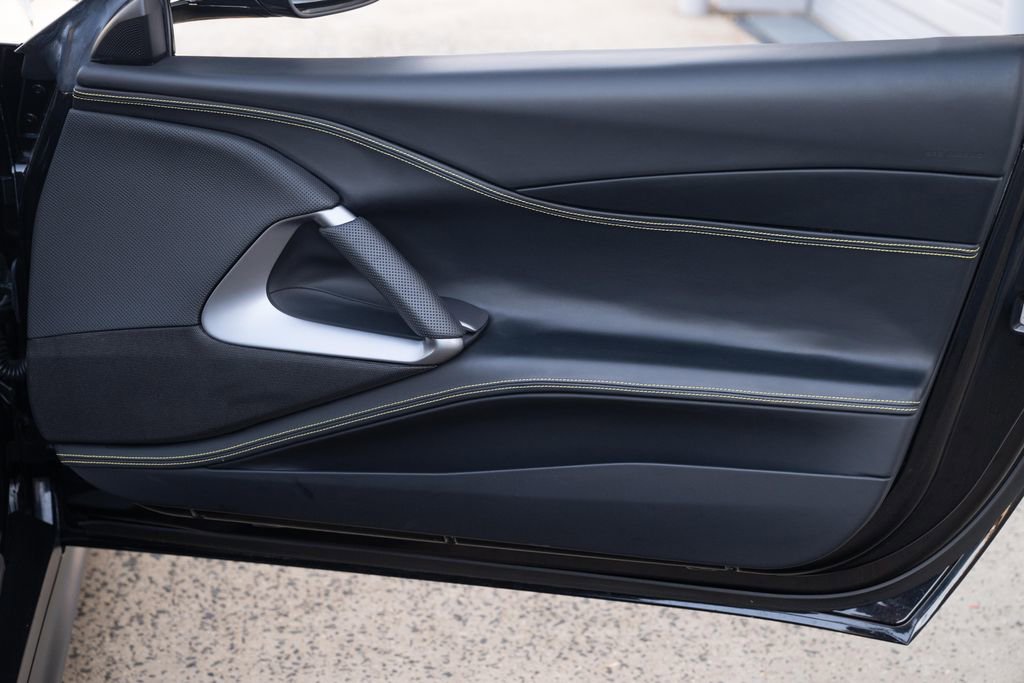 Used 2020 Ferrari 812 Superfast image 52