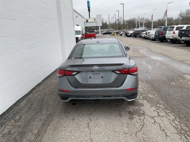 Used 2025 Nissan Sentra SR image 6