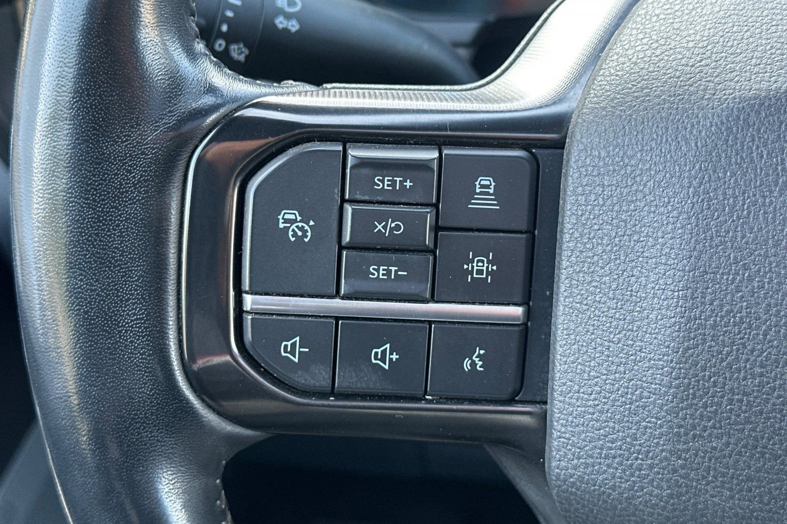 Used 2023 Ford F150 Platinum w/ Equipment Group 701A High image 26