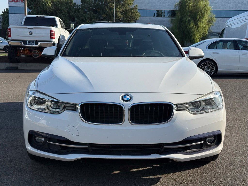 Used 2018 BMW 330i Sedan RWD image 5