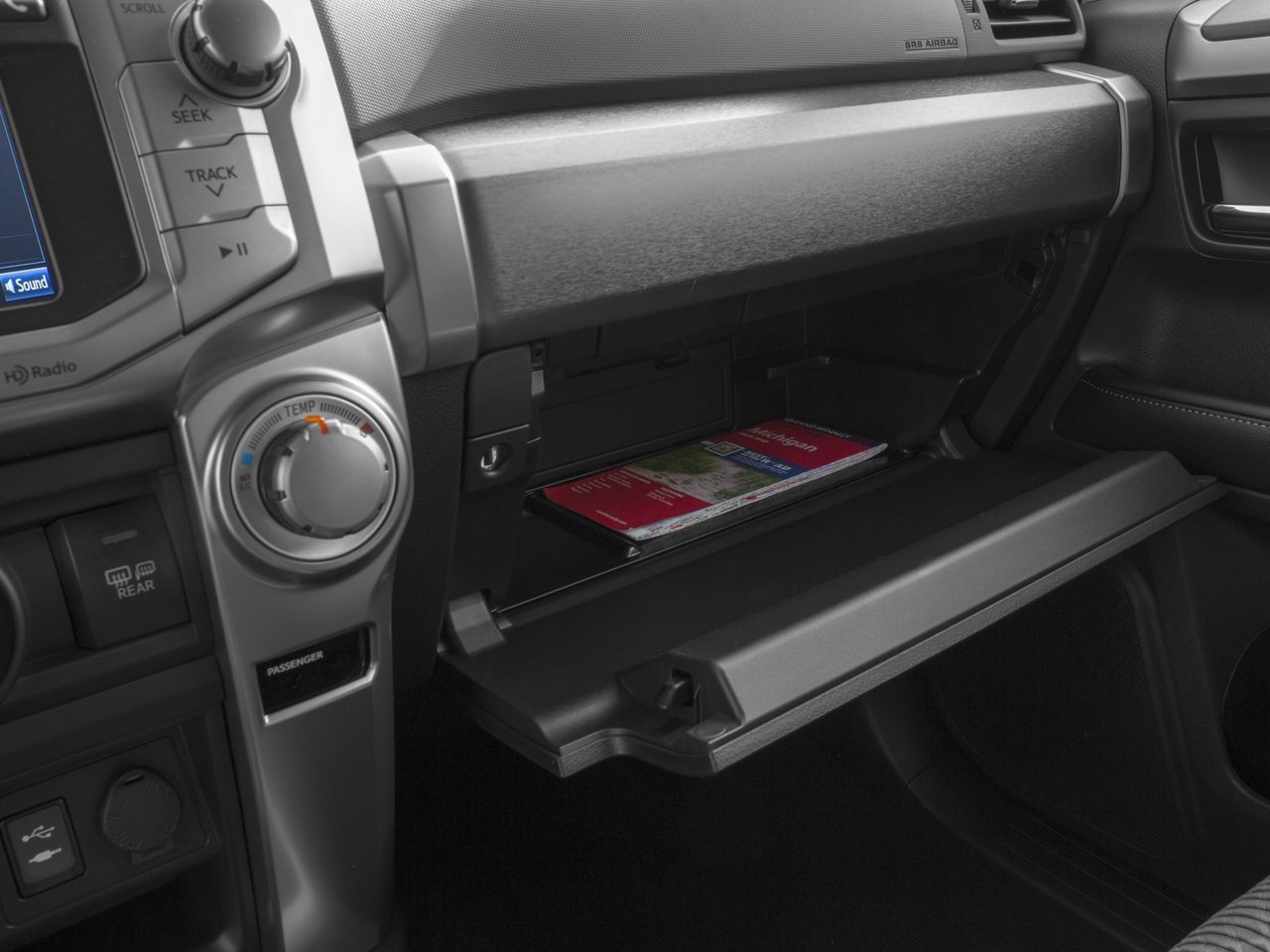 Used 2016 Toyota 4Runner SR5 image 6