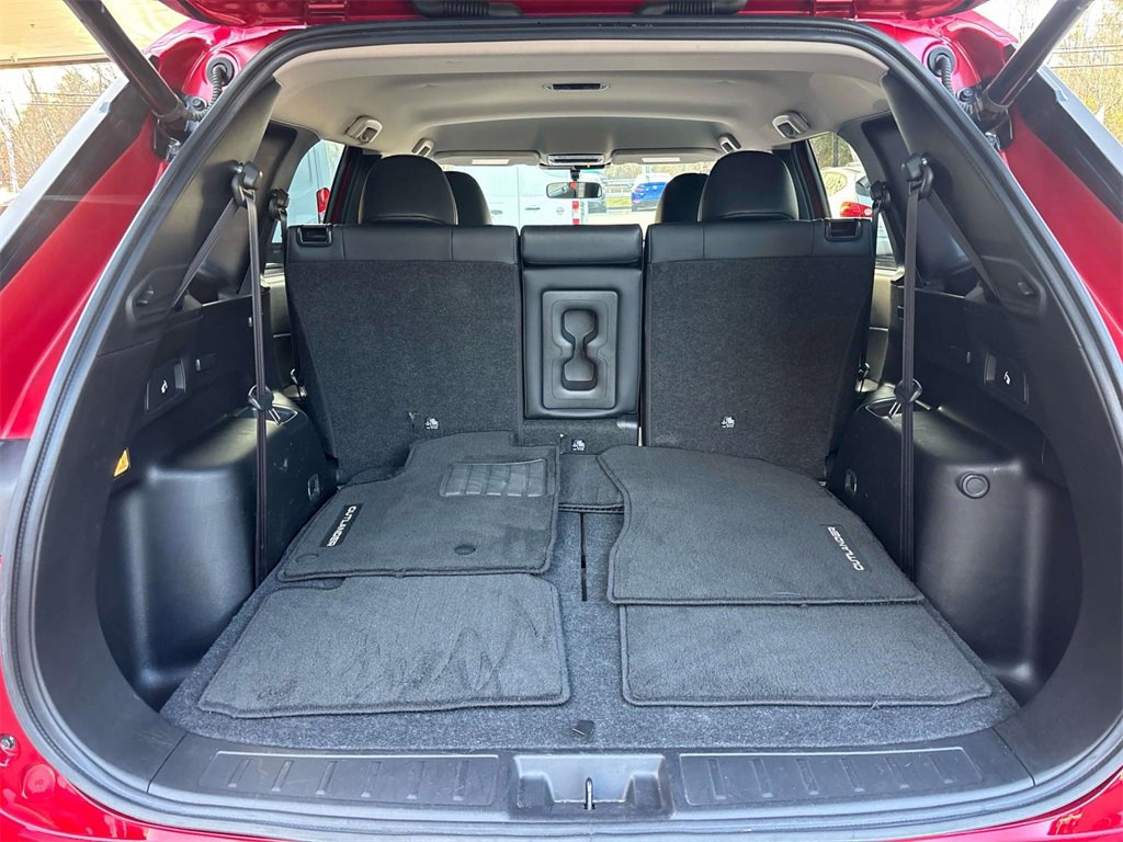 Used 2024 Mitsubishi Outlander SE image 12