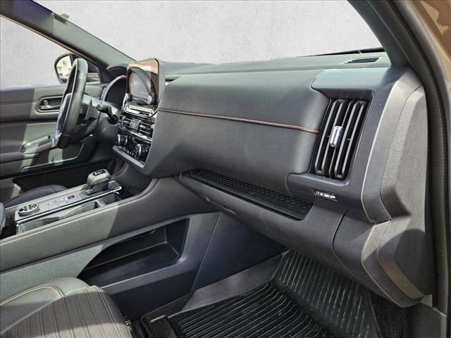 Used 2024 Nissan Pathfinder Rock Creek image 22