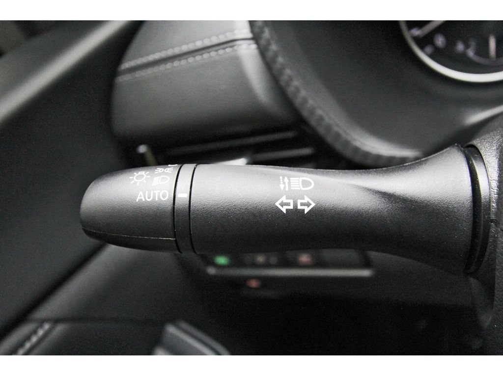 Used 2025 Nissan Sentra SV w/ All-Weather Package FWD image 15