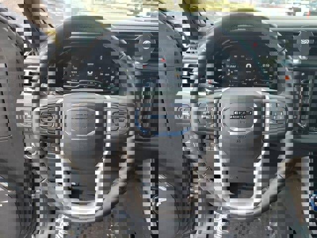 Used 2024 GMC Yukon Denali w/ Max Trailering Package image 20