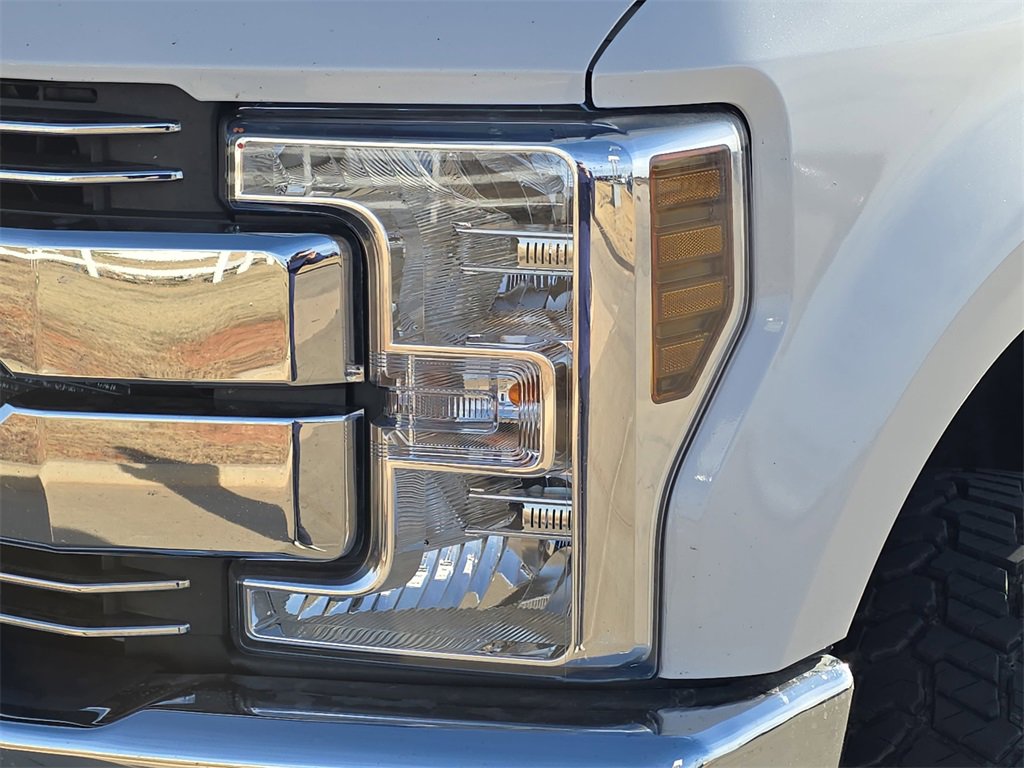 Used 2019 Ford F350 Lariat w/ Lariat Value Package image 30