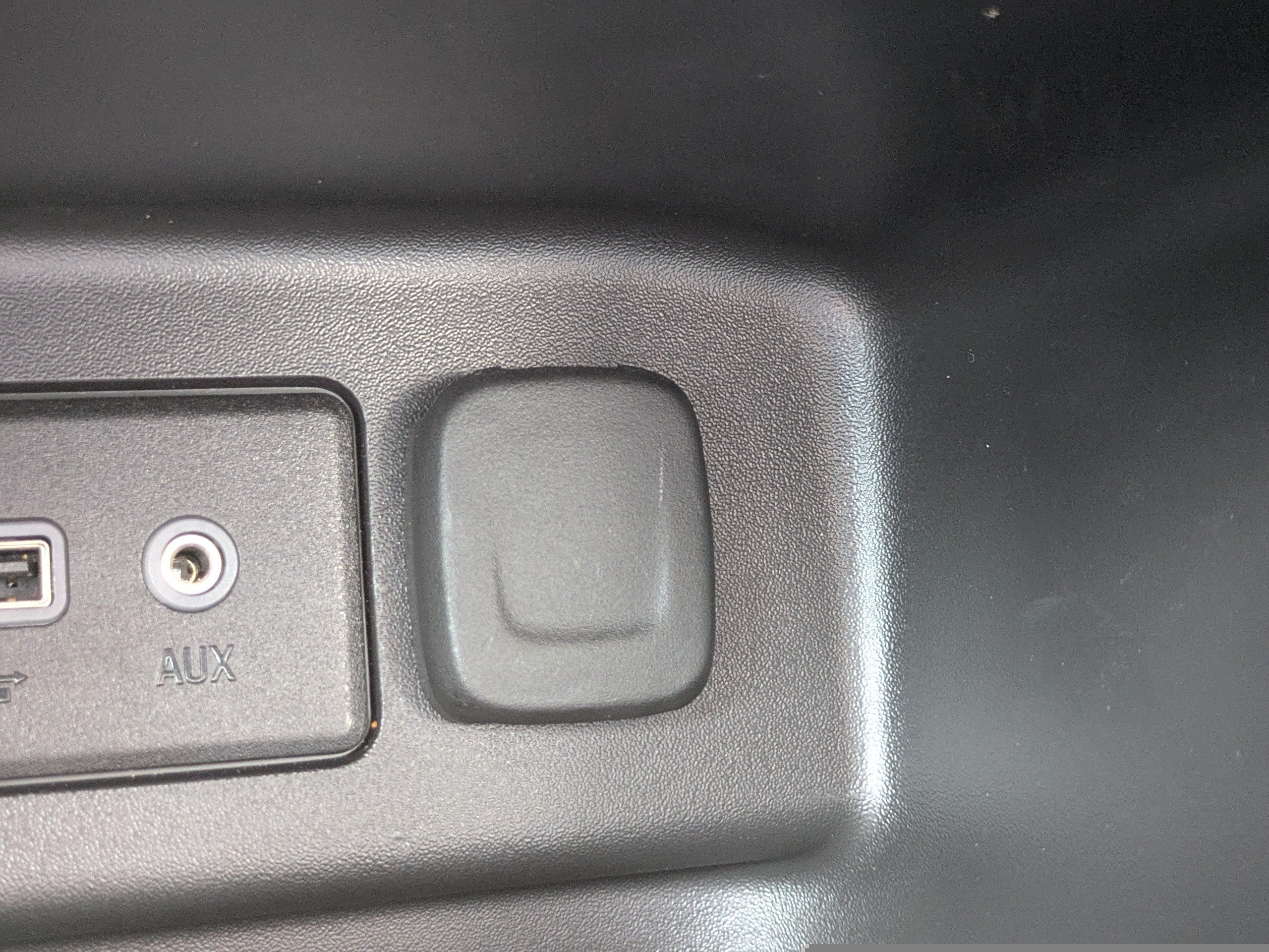 Used 2023 Chevrolet Equinox LS w/ LS Convenience Package FWD image 25