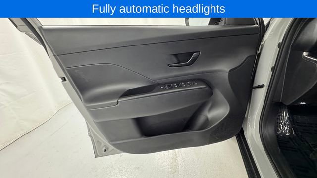 Used 2024 Hyundai Kona SEL AWD/4WD image 18