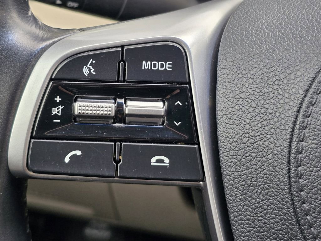 Used 2019 Kia Sorento LX w/ LX Convenience Package image 14