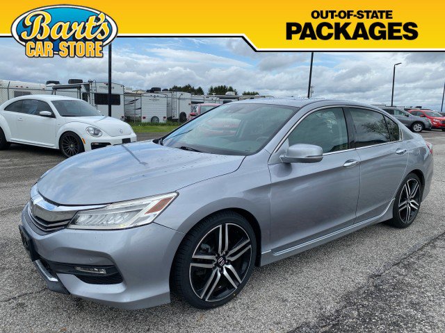 Used 2017 Honda Accord Touring image 3