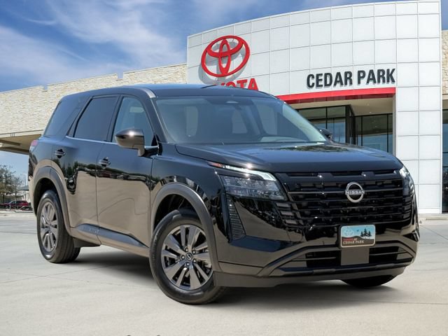 Used 2026 Nissan Pathfinder S