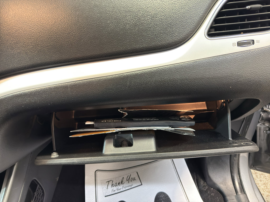 Used 2018 Dodge Journey SE w/ Popular Equipment Group FWD image 22