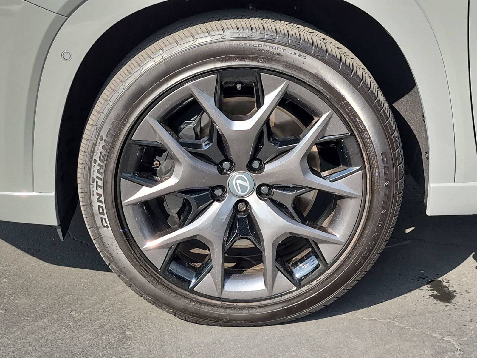 New 2026 Lexus TX 500h AWD w/ Technology Package image 9