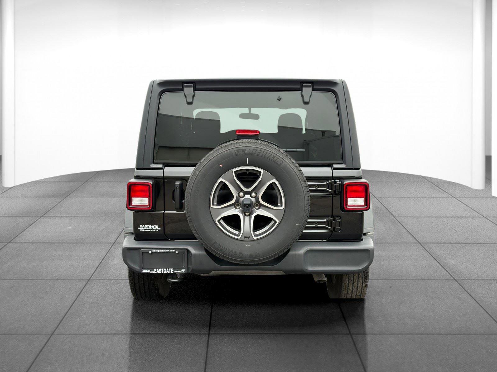 Used 2023 Jeep Wrangler Sport S image 6