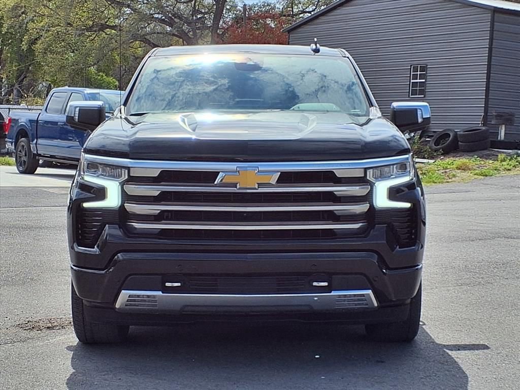Used 2022 Chevrolet Silverado 1500 High Country image 2