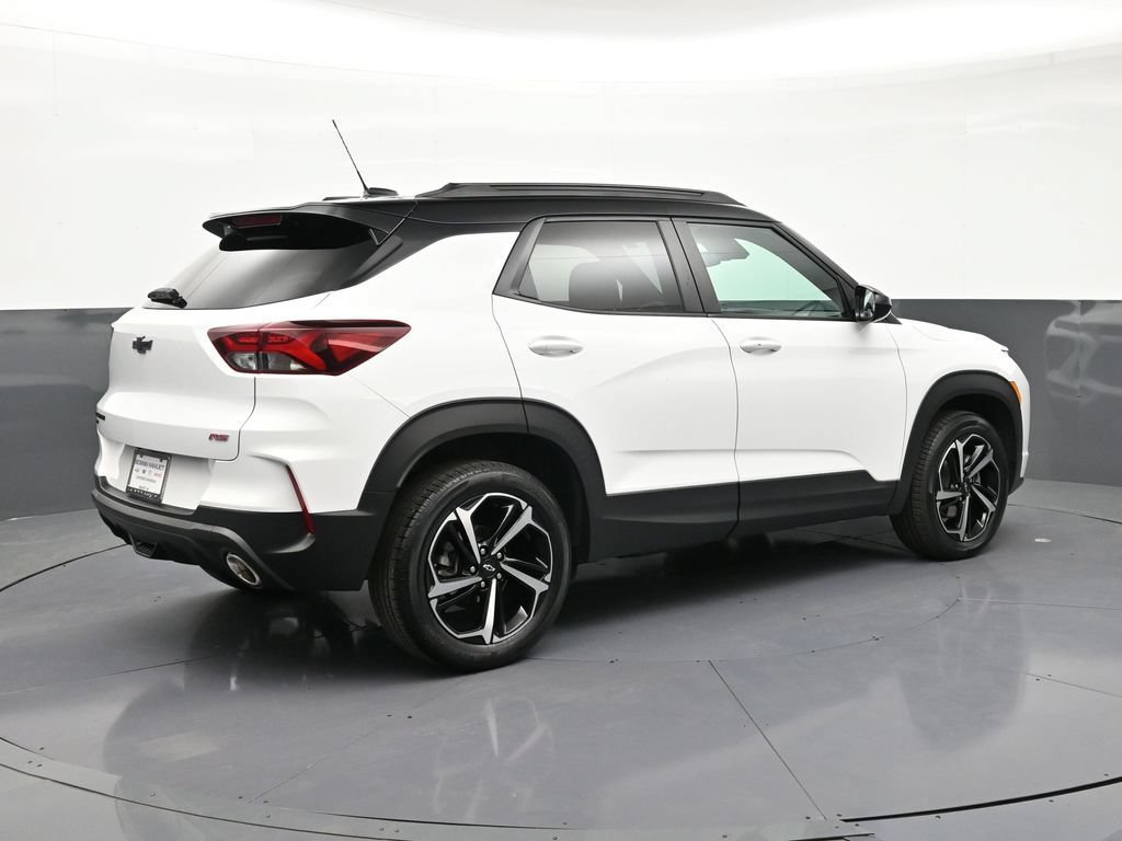 Certified 2023 Chevrolet TrailBlazer RS w/ Convenience Package AWD/4WD image 5