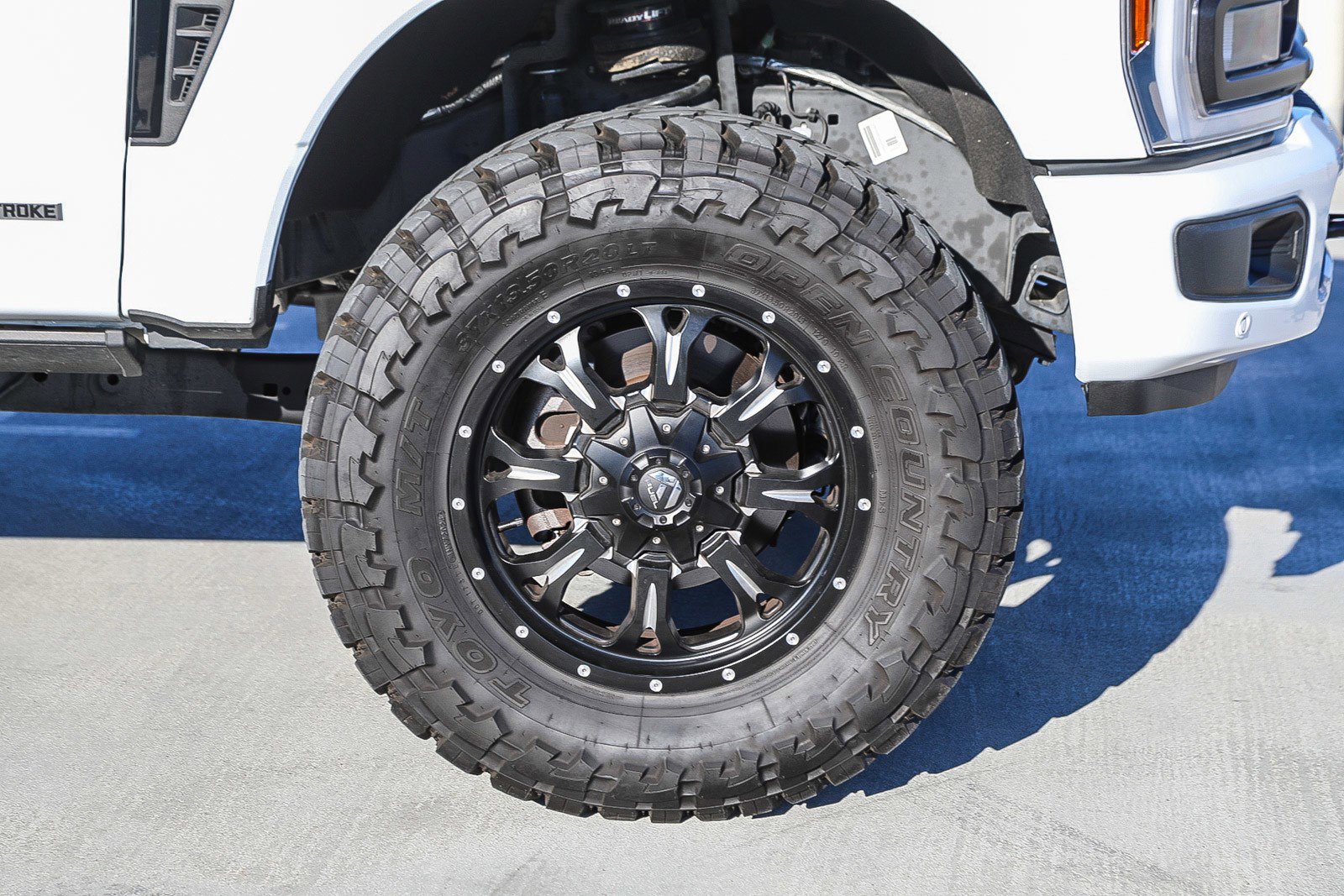 Used 2024 Ford F350 Lariat w/ Lariat Ultimate Package image 10