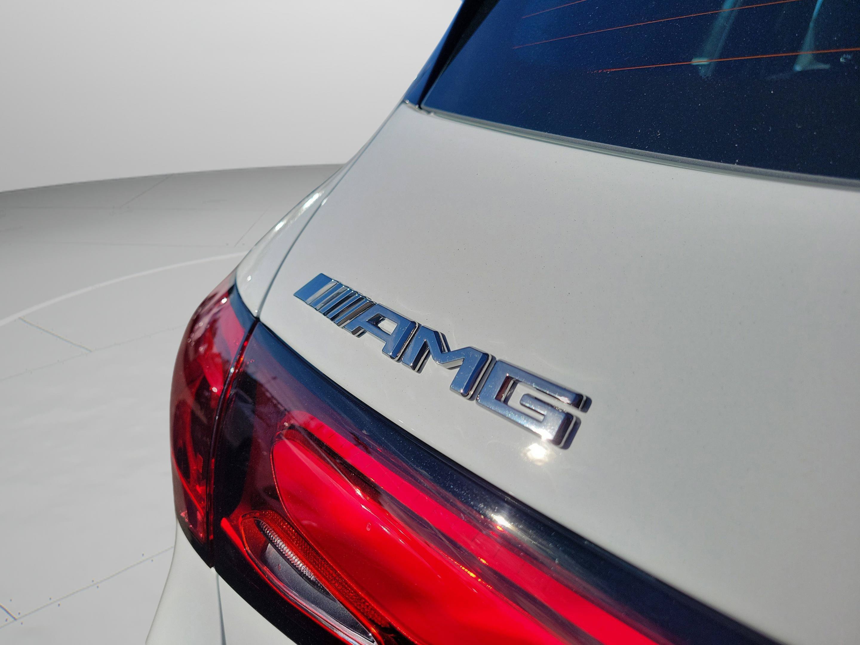 New 2026 Mercedes-Benz GLC 43 AMG 4MATIC image 32