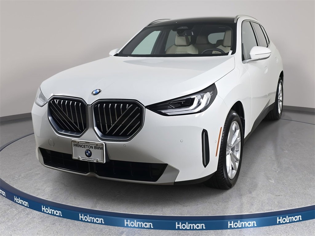Used 2025 BMW X3 xDrive30i w/ Convenience Package image 1