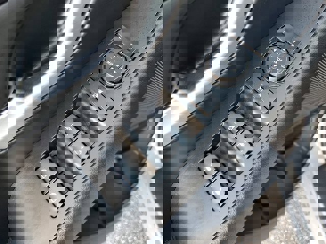 Used 2020 Hyundai Elantra GT w/ Style Package 02 image 16