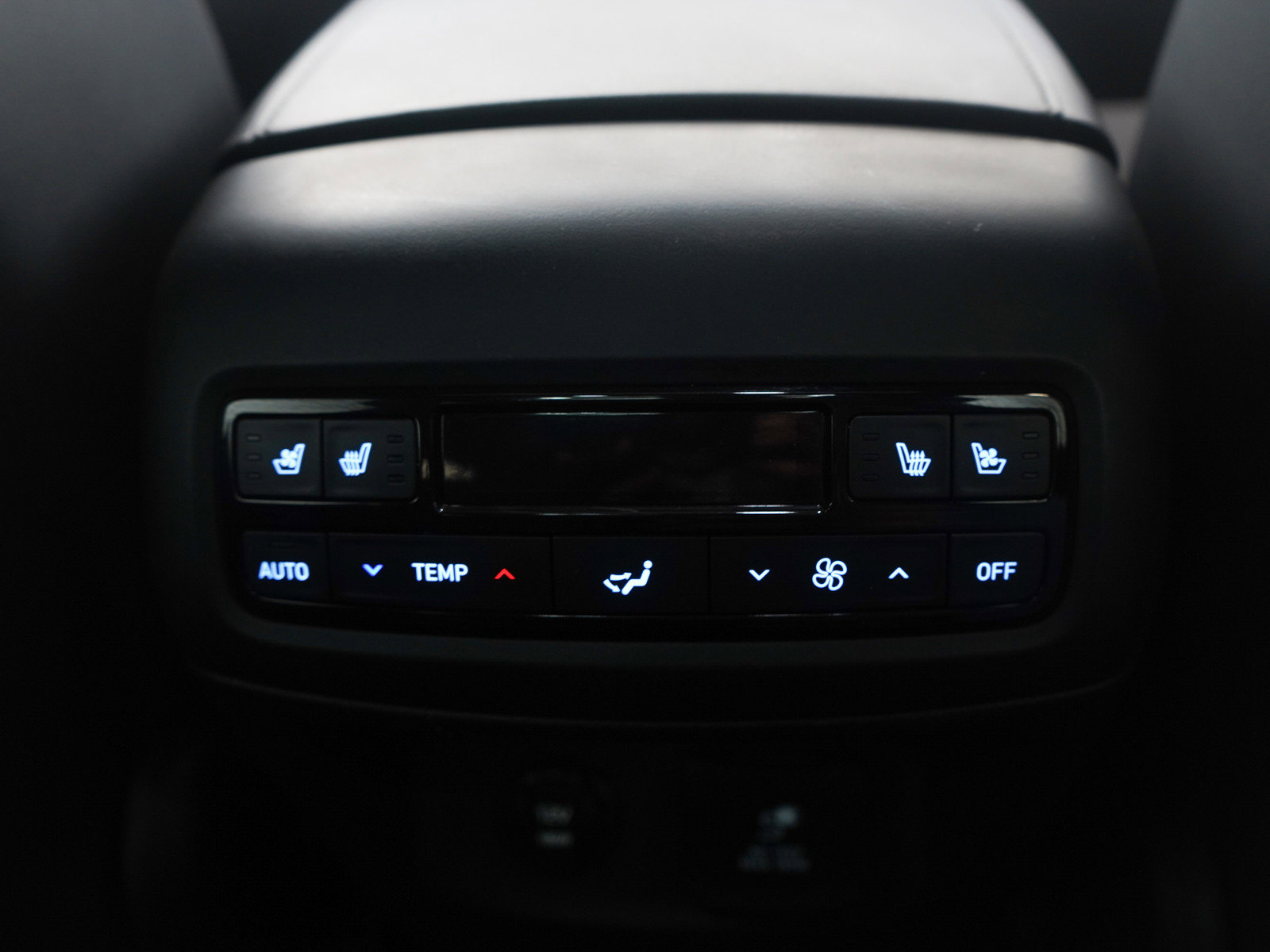 Used 2025 Hyundai Palisade Calligraphy image 14