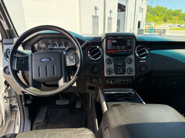 Used 2014 Ford F250 Lariat w/ Lariat Ultimate Package AWD/4WD image 25