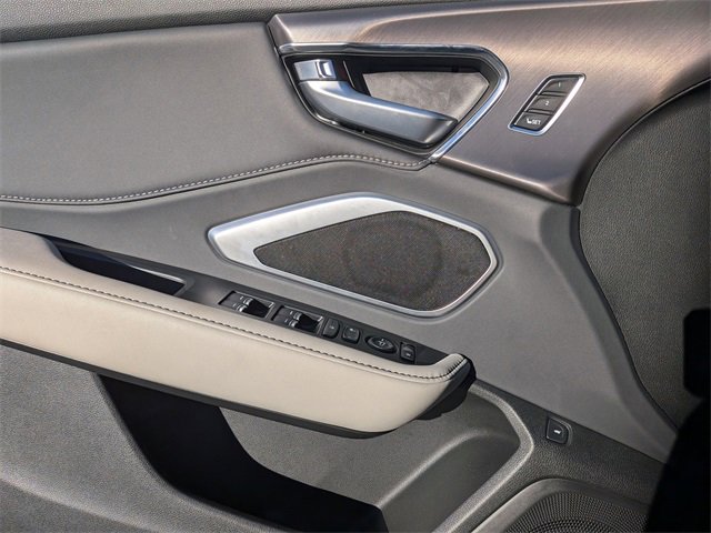 Certified 2025 Acura RDX SH-AWD image 29