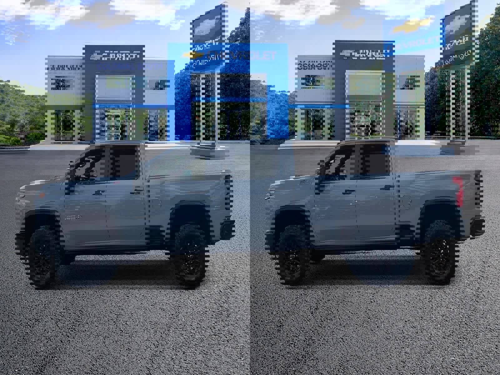 Certified 2024 Chevrolet Silverado 2500 ZR2 w/ Technology Package image 3