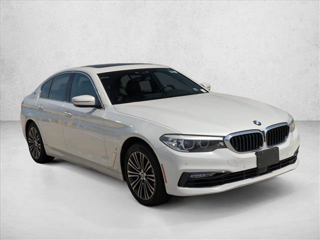 Used 2018 BMW 530e xDrive AWD/4WD image 3