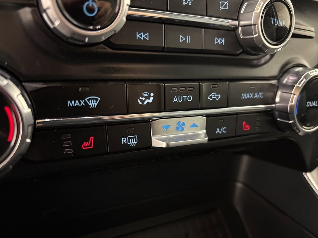 Used 2024 Ford F150 XLT w/ Equipment Group 302A MID image 39