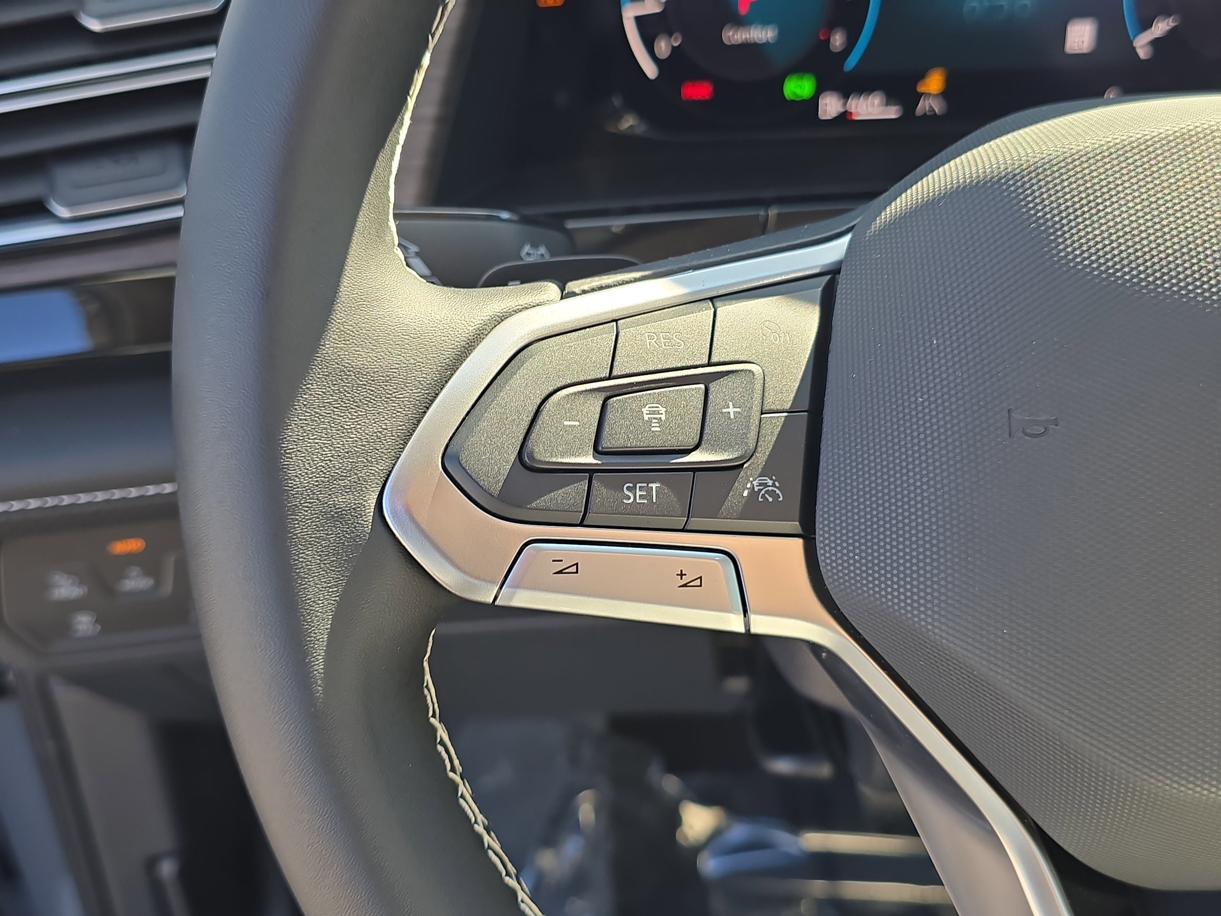 New 2026 Volkswagen Atlas SEL image 31