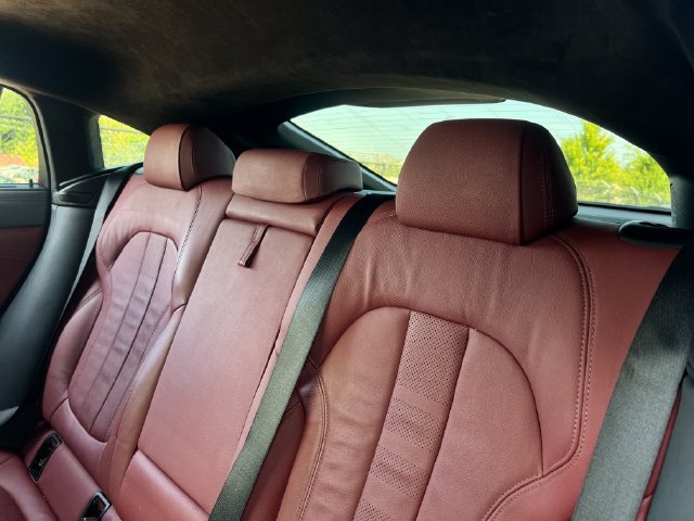 Used 2021 BMW X6 M50i w/ Executive Package AWD/4WD image 18